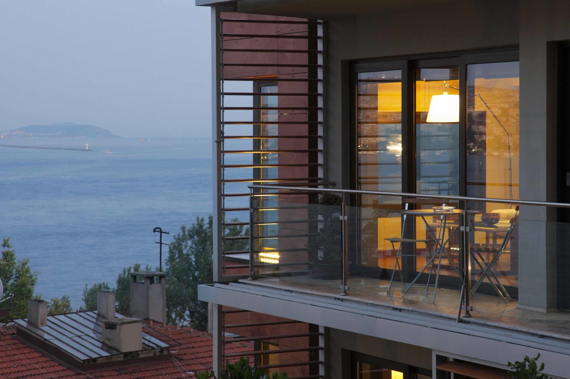 Deris Bosphorus Lodge Apartments Стамбул Экстерьер фото